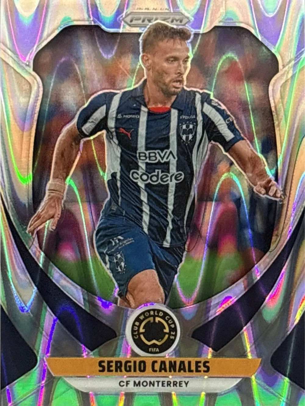 Panini Prizm Refractor Soccer Trading (Sergio Canales)